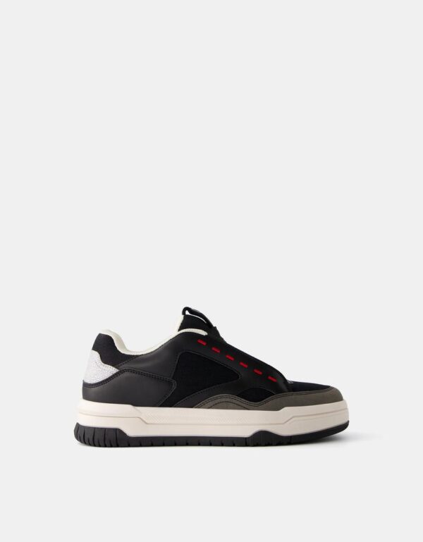 کفش اسپورت مردانه برشکا BERSHKA Asymmetrical skater sneakers