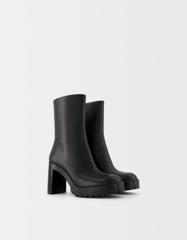 نیمبوت پاشنه بلند زنانه برشکا BERSHKA High heeled ankle boots